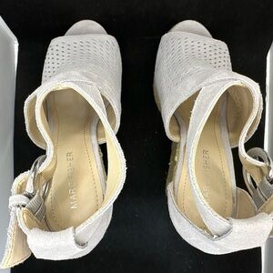Marc Fisher Haldya Gray Suede Peep-Toe Wedge Sandals Size 6.5 New Without Tags